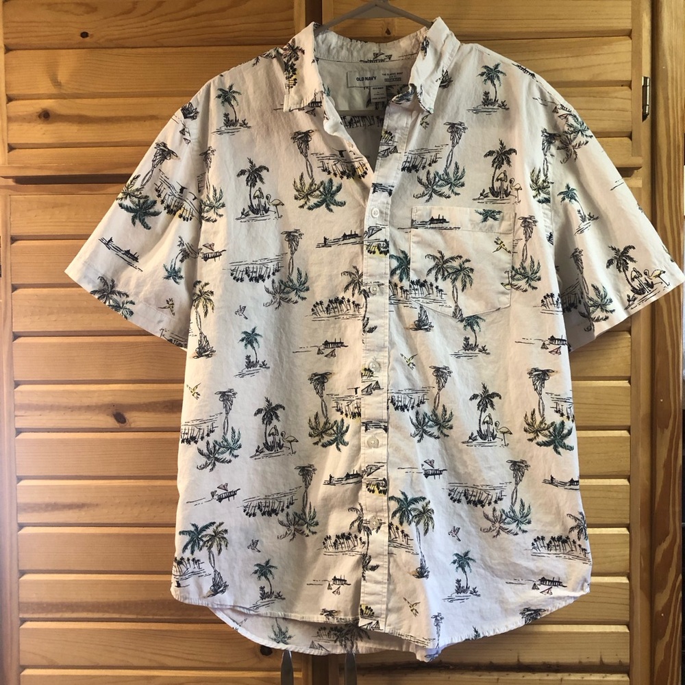 Men’s OLD NAVY The Classic Shirt Slim Fit Tropical Print Men's Shirt, Size L